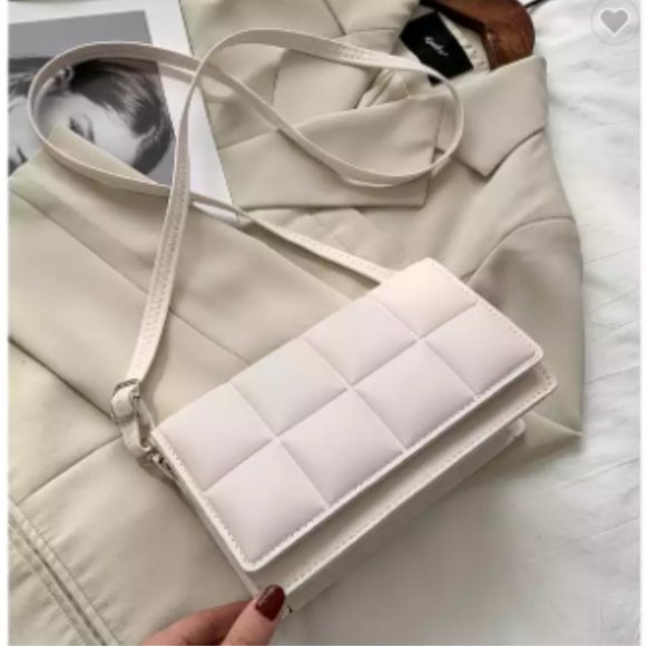 Ladies Small Diamond Lattice Shoulder Bag - Picture 8 of 8